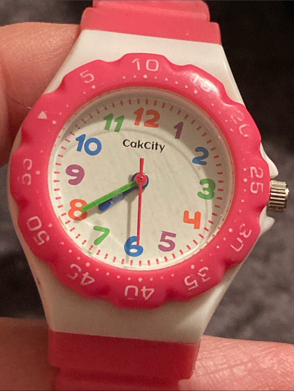 Girls Pink and White Cak City Analog Learning Watch keeps perfect time